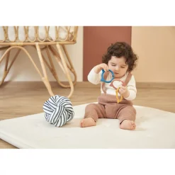 Kaloo Balle d'éveil sensoriel pour bébé< Toute La Sélection D'idées Cadeaux|Jouets D'éveil