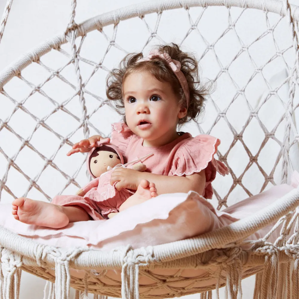 Kaloo Ma première poupée en tissu Amandine - 25 cm< Poupée En Tissu 25 Cm